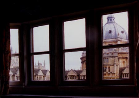 La Radcliffe Camera como se ve desde Brasenose College