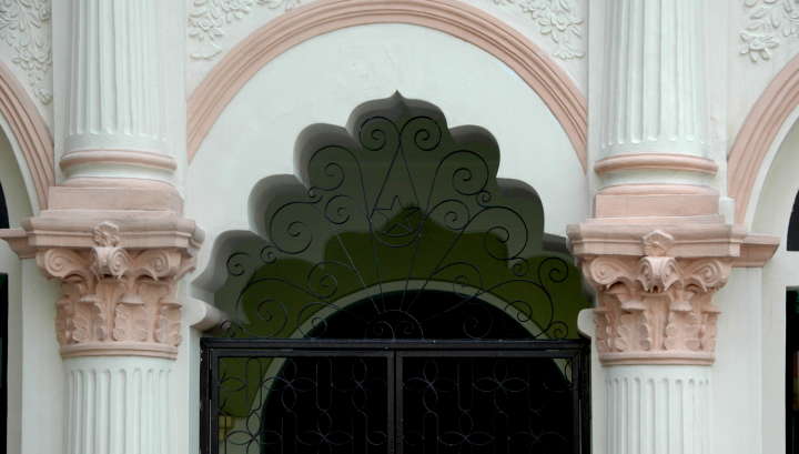 Nagore Durga Shrine. 1828-1830. Telok Ayer Street, Singapore